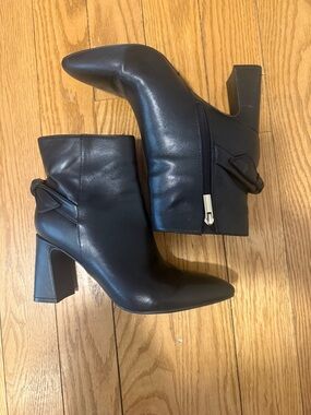 Bandolino Black Pointed Toe Mid-Calf Kendra Block Heel Boots 7.5